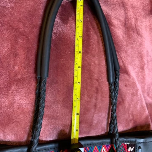 Arloom Brand Handbag - Picture 5 of 8